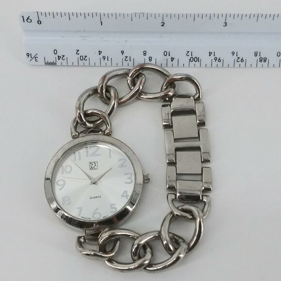NY&C Quartz Women's Wristwatch Stainless Steel Chain Bracelet Silver Tone Watch - Picture 10 of 10